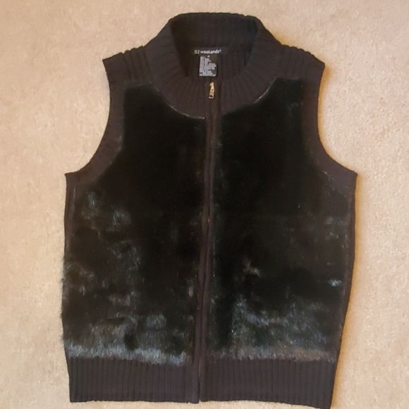 52 weekends size Medium black faux fur zip up vest - Picture 7 of 8